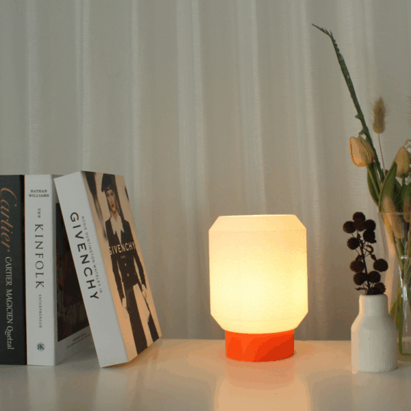 Lunite Lumi Table Lamp - Image 9