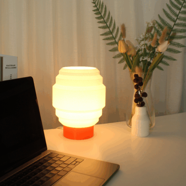 Lunite Noor Table Lamp - Image 4