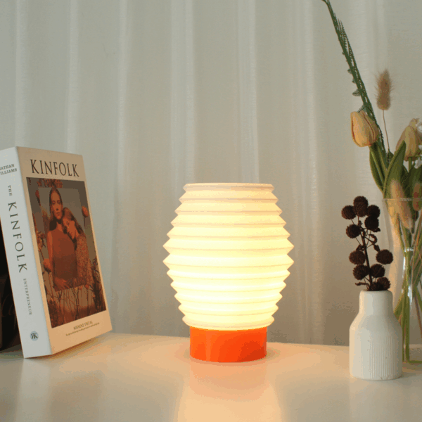 Lunite Apis Table Lamp