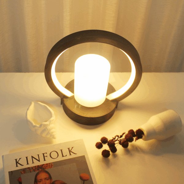 Lunite Eclipse Dual Light Table Lamp - Image 5